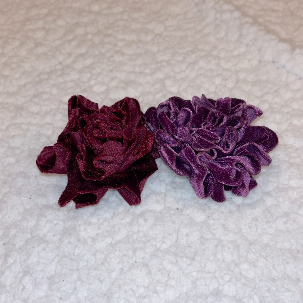 Flower clips